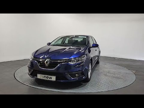 Renault Megane  diesel  Grand Coupe   touch Scree - Image 2