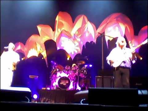 Yes Rehearsals: 5/21/91 - Seattle - Steve Howe Soundcheck