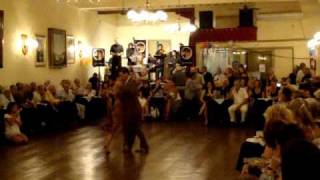 MILONGA CHIQUE - Tabernero - Juan Stefanides & Jimena Hoeffner