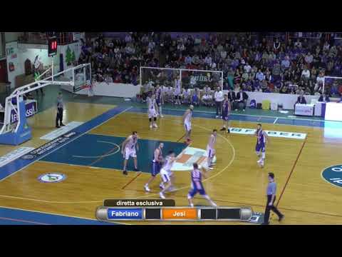 Highlights Ristopro Fabriano - Aurora Basket Jesi 61-60