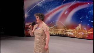 SUSAN BOYLE  ☆ I DREAMED A DREAM ☆  PERFORMANCE ONLY VERSION