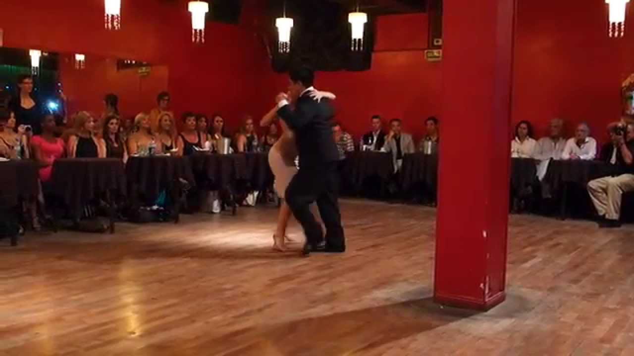 Noelia Hurtado y Carlitos Espinoza  Tango 2,  Milonga de los Domingos  01/03/15