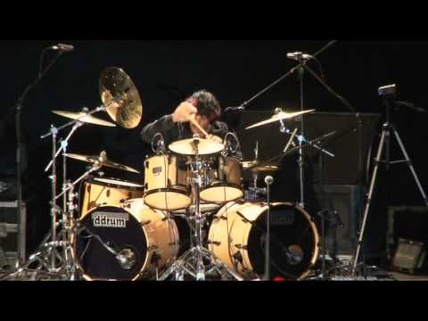 Cactus - "Evil" (Carmine Appice - Master of the Drums - great solo performance)