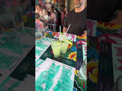 Apparently there’s 50 margs you can try on this trail!! We only tried 4 of them 🤭🍹🍋‍🟩 #santafe