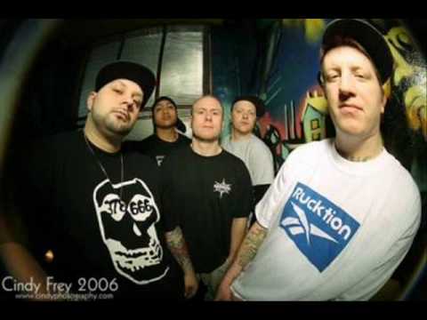 Shattered realm - Bring The Violence