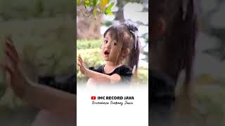 Download lagu Tik Tik Tik.. #tiktiktikbunyihujan #imcrecordjava #hujan #youtubekids #laguanakindonesia #shorts mp3 Download lagu Tik Tik Tik.. #tiktiktikbunyihujan #imcrecordjava #hujan #youtubekids #laguanakindonesia #shorts mp3