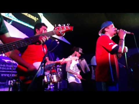 Bar remolienda - Una villera más