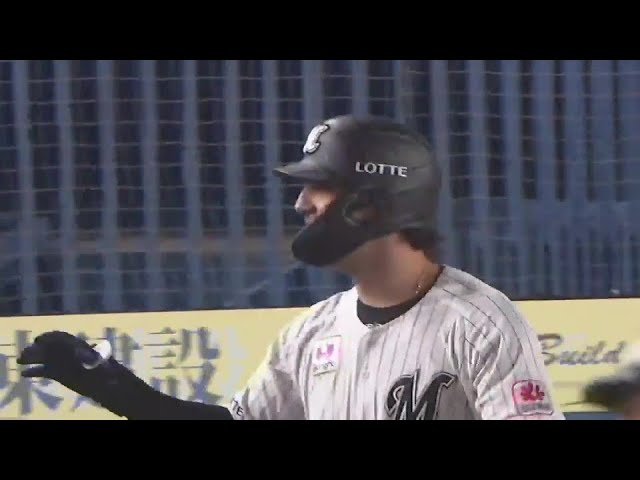【3回裏】久しぶりの一発!! マリーンズ・ソト レフトスタンドへ勝ち越しの2ランホームラン!!  2024年9月5日 千葉ロッテマリーンズ 対 東北楽天ゴールデンイーグルス
