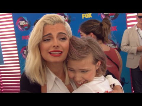 download lagu mp3 mp4 Bebe Rexha And Grace Vanderwaal, download lagu Bebe Rexha And Grace Vanderwaal gratis, unduh video klip Bebe Rexha And Grace Vanderwaal