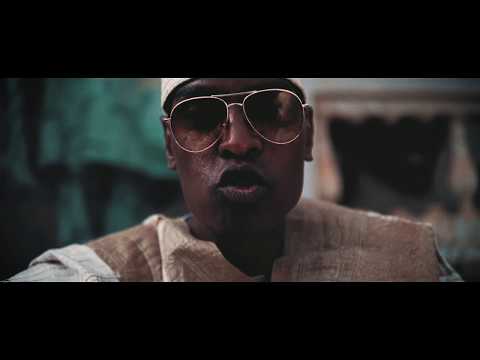 Elom 20ce - Comme un poison dans l'eau ft. Le Bavar (LA RUMEUR)