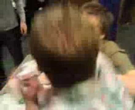 Peking öser loss i härnösand