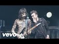 Kasabian - Fire (NYE Re:Wired at The O2) 
