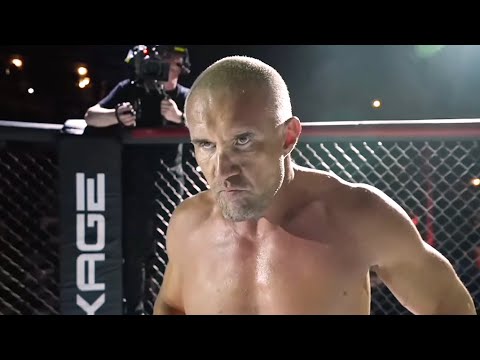 Jérôme Le Banner n'a fait qu'une bouchée d'Ivan Vicic - Le combat intégral (MMA GP)