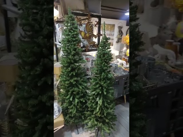 Vídeo relacionado con Christmas Tree Árbol Esencial Verde 180 cm (769303)