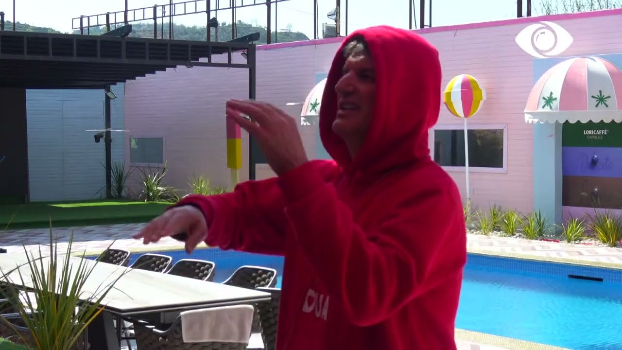 Tre Luizë të vegjël/ Bledi bisedon me Kristin