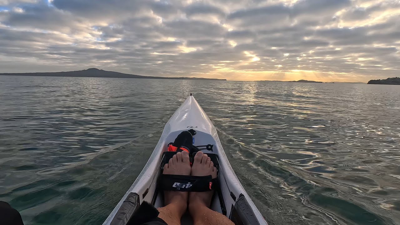 Beautiful morning paddle - Epic V10L & Fenn Bluefin S surfskis