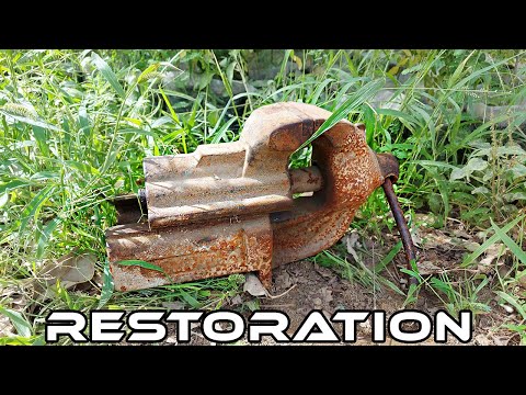 Restoration Rusty Deadlocked Vise - Perfect Restoration