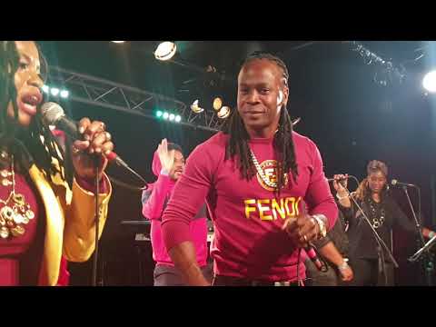 Princess Eud feat Admiral T live à Paris-Full Performance- HD