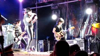 CSS - 09 - Beautiful Song (live RED ROCKS TOUR Samara 2012)