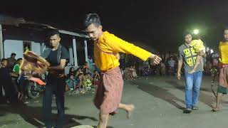 Download lagu Abag ini Hilang Kesadaran Kesurupan kuda kepang Sekar jaya Mandiri mp3