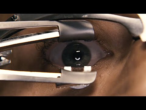 Man Can See 2 Minutes Into The Future, Dodges Bullets From The Mob And Escapes FBI