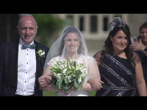 Boi Beshalom Jewish Wedding - Ilan singing his sister down the aisle Natalia & Daniel Silver
