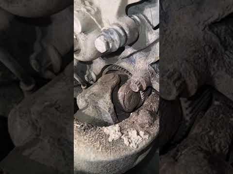 Front Axle U-Joints on the Jeep