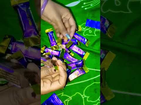 dairy milk chocolate || offer price is ₹89 from flipkart ||17 pieces #unboxing #chocolate #gift