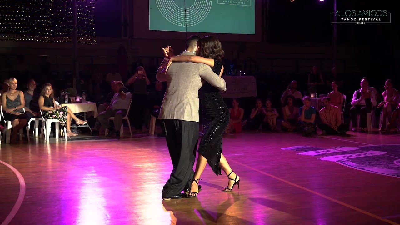 Jonathan Agüero - Eugenia Deanna  (Tango Negro - Juan Carlos Caceres)