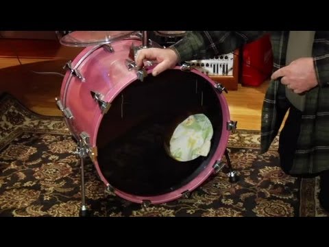 How to Record a Fat Kick Drum : Audio Mixing & Other Music Tips