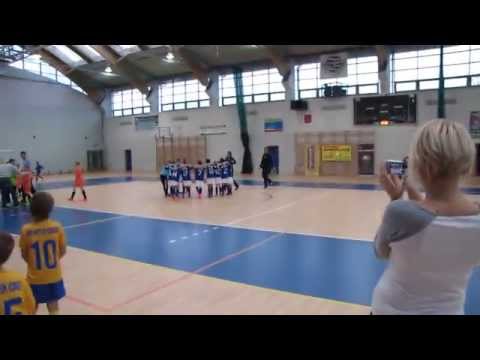 Ostatnia minuta finału w Skarżysku. Broń Radom 2005 wygrywa turniej! :)