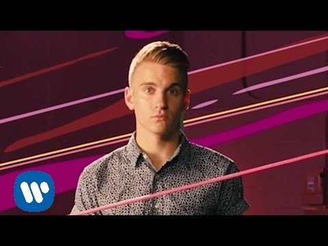 Video thumbnail for Breaking Up My Bones