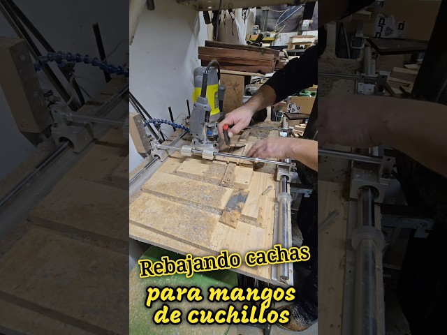Vídeo relacionado con KPHYMOD Escalas Losas Cuchillos Paquete De 2 Mangos De Cuchillo De Resina Agarre Texturizado Antideslizante, Cachas De Cuchillo Con Textura Perlada(Brown)