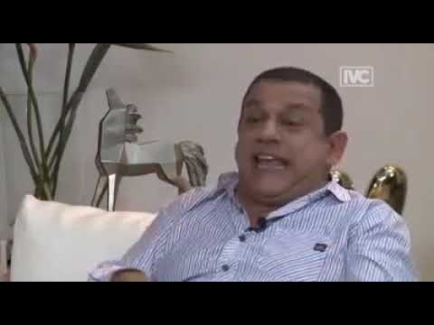 si te ries pierdes Emilio lovera imitando varios acentos venezolanos y extranjeros!