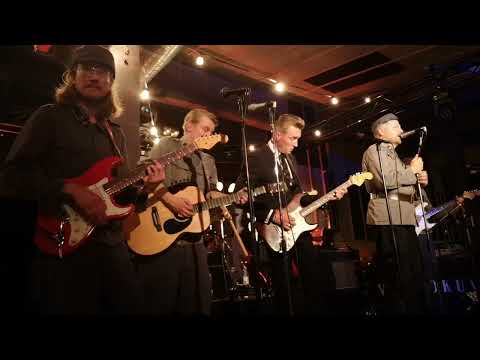 Komiat - Kyösti Mäkimattila - Rami Hänninen / Surujen kitara