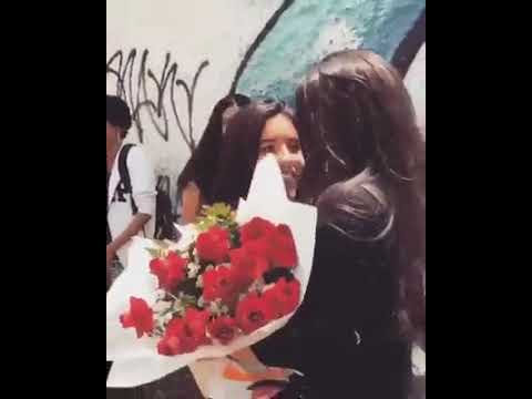 No discrimines a alguien que se enamora asi sea hombre o mujer😎