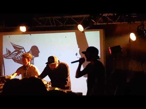 Stand High Patrol - Dubplate (2) Live New Morning Paris (2/4) 20161119 233532 HD