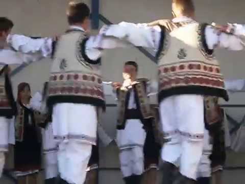 Ansamblul Popular Plaiurile Prutului Rasesti, partea 1