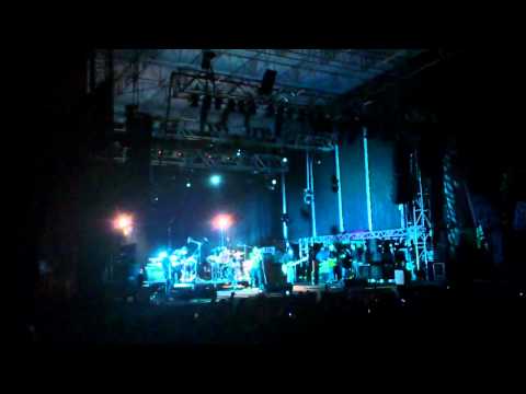 Vetusta Morla - Un día en el mundo - IndiElx