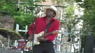 Vasti Jackson - Let Me Love You Baby - Natchez Ms 2005
