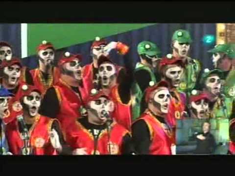 MURGA LOS TRAPASONES 2013 - EL PUEBLO QUE PIDA QUE LA MURGA CANTE - DESPEDIDA