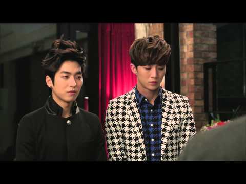 A-JAX - Vampire Flower