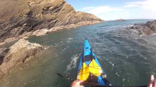preview picture of video 'Kayak Cornwall: Fowey to Looe via Polperro'