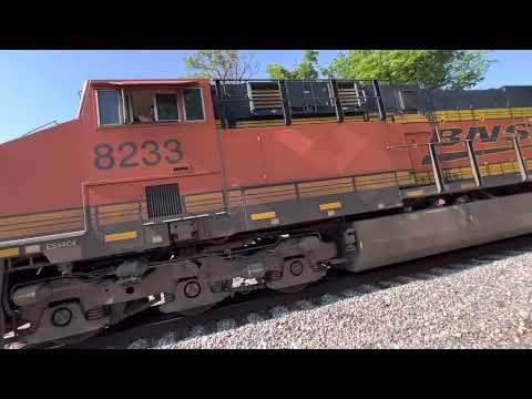 BNSF Super Long Freight Train