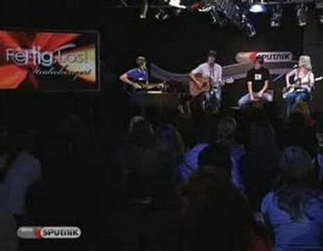 FERTIG, LOS! -SPUTNIK- SIE IST IN MICH VERLIEBT