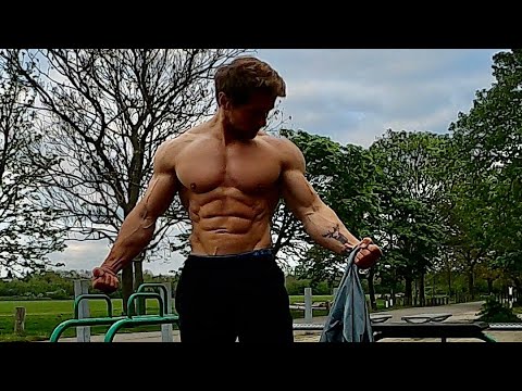 500 PUSH UPS in 1 set.