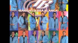 Banda Tierra Blanca-No Me Vuelvo A Enamorar (En Vivo)