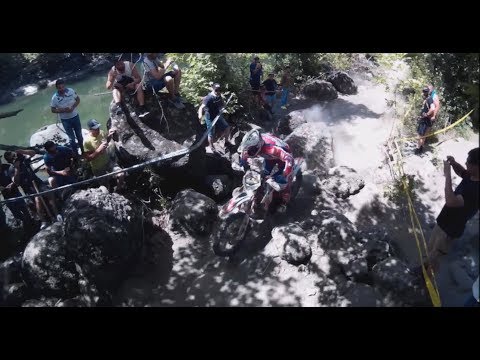 Enduro Gp Greece 2017: Steve Holcomb and the funny spectators