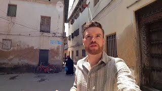Download the video "Tour of Historic Stone Town in Zanzibar, Tanzania 🇹🇿"