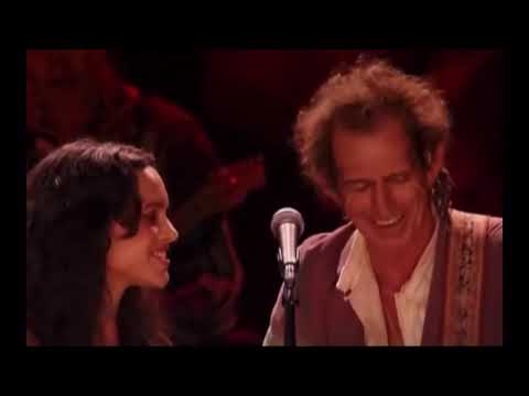 Rolling Stone, Keith Richards Kisses Norah Jones